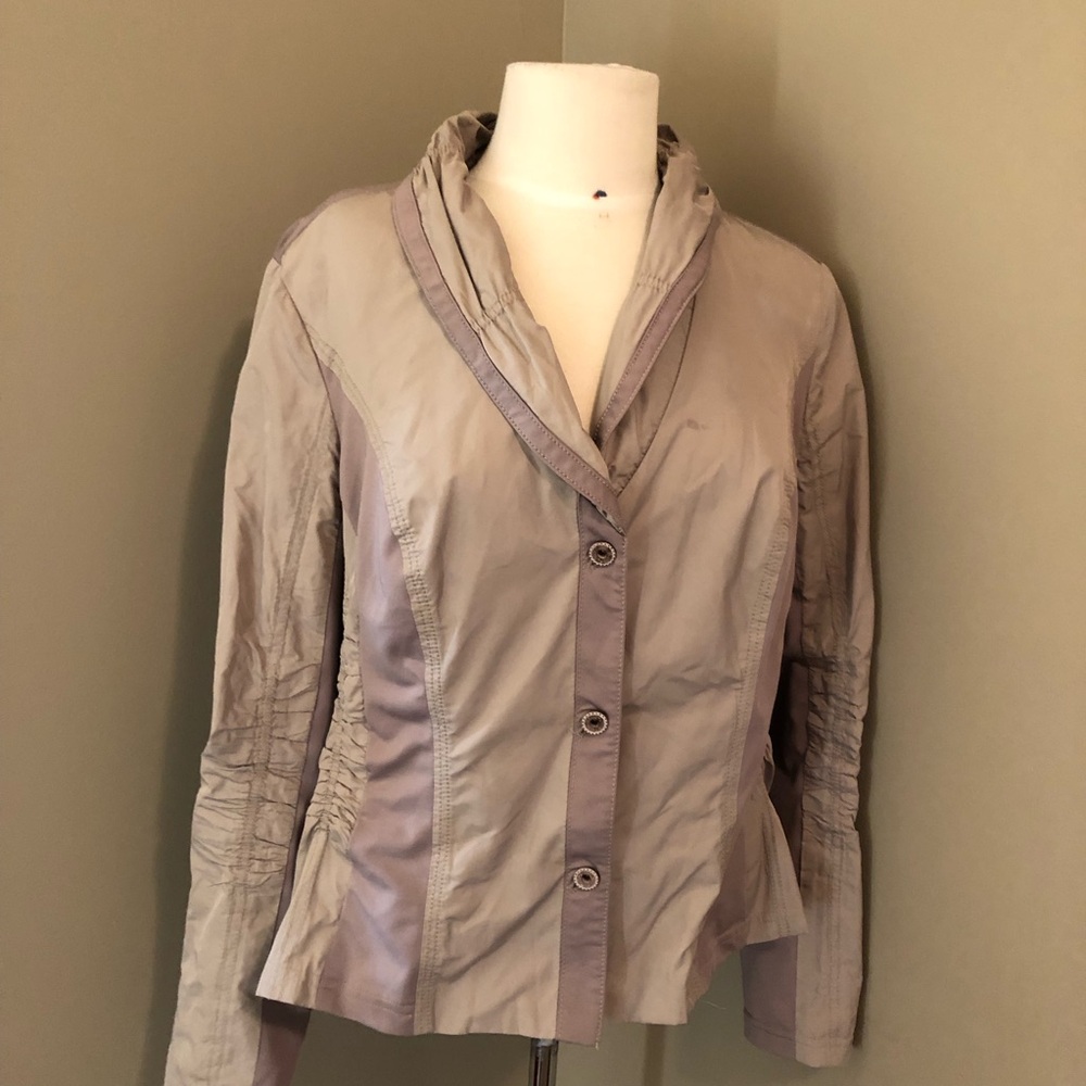 Kapalua Jacket Beige Size 14